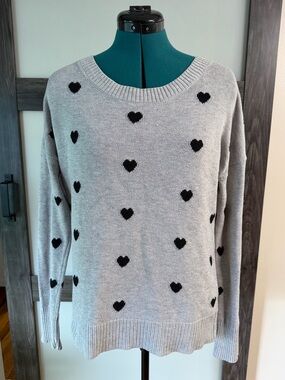 GAP Light Gray Crewneck Sweater with Black Heart Motif